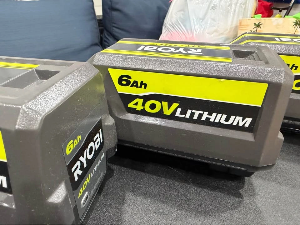 Ryobi 40V 6Ah Batteries - photo 4