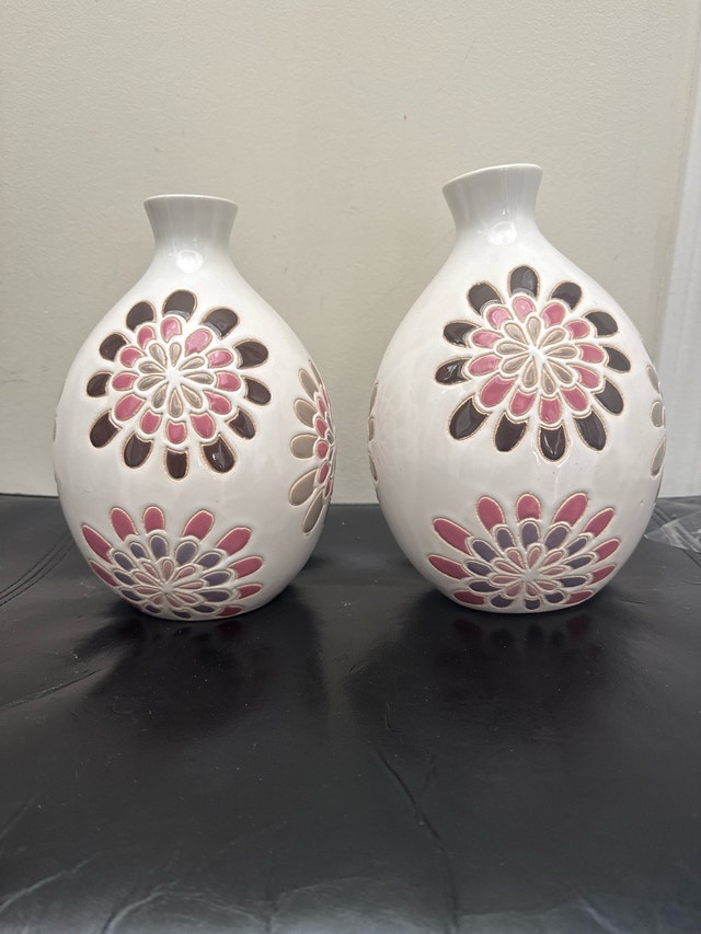 Floral vases vintage