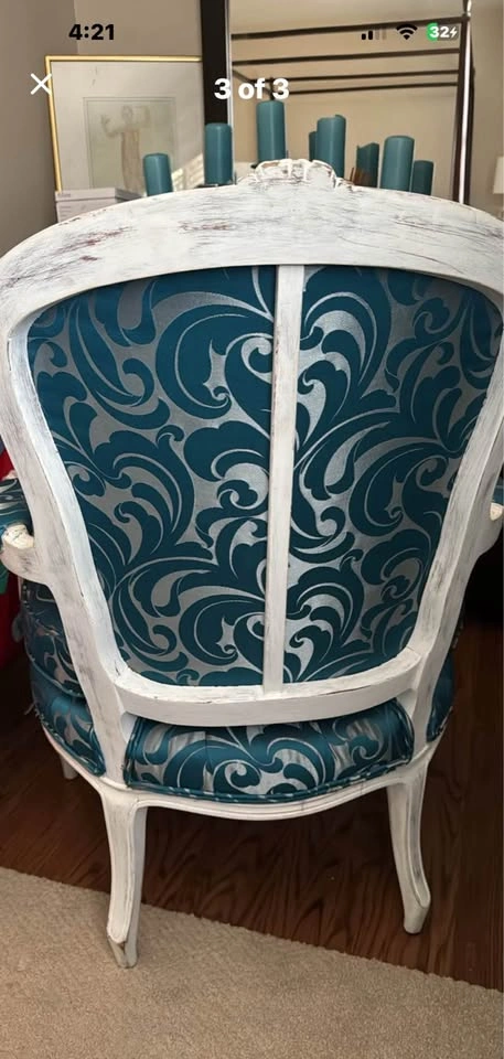 2 Classic French provincial style chairs - photo 3