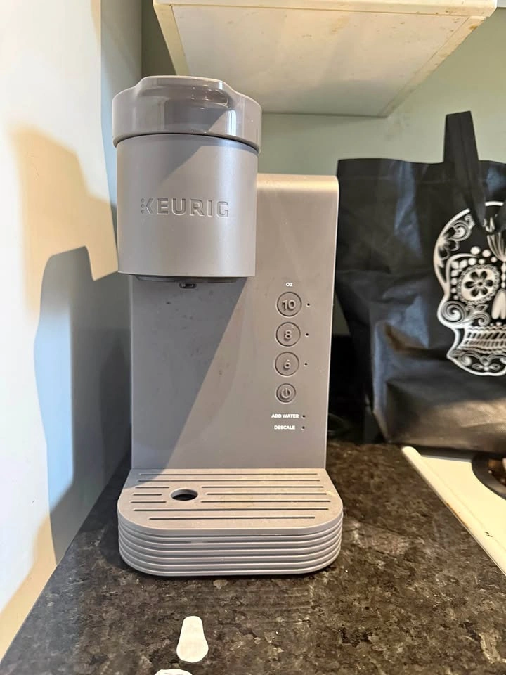 Keurig Pod Coffee Maker with 10 Pods