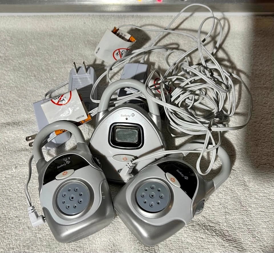 👶 Safety First Baby Monitor 👶
