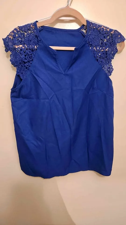 Blue top with lace sleeves (medium) thumbnail