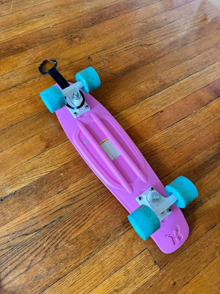 Mini Skateboard 22 inch - photo 2