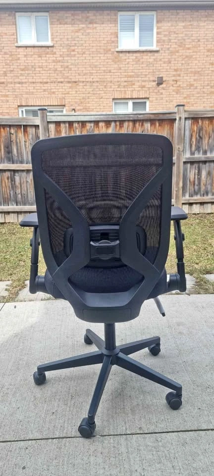 Black Mesh Ergonomic Office Chair