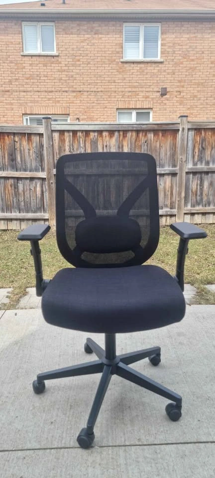 Black Mesh Ergonomic Office Chair - photo 3