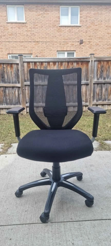 Black Mesh Back Office Chair - photo 3