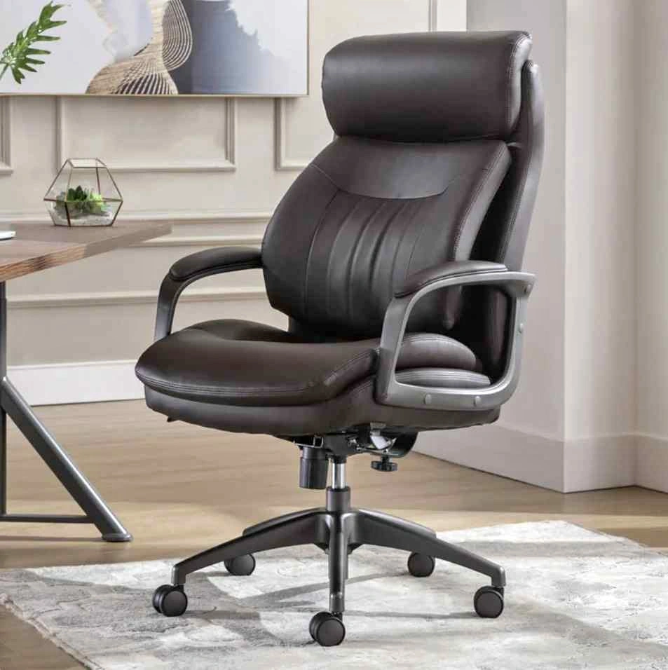 Comfy Brown Executive Office Chair