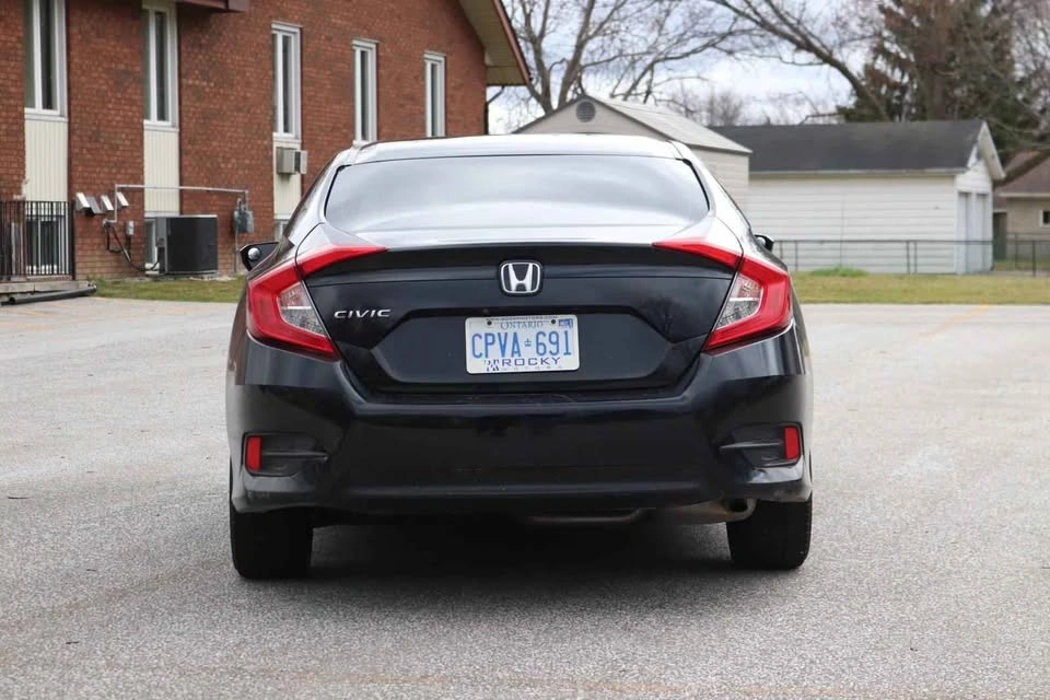2018 Honda Civic SE 350km - photo 4