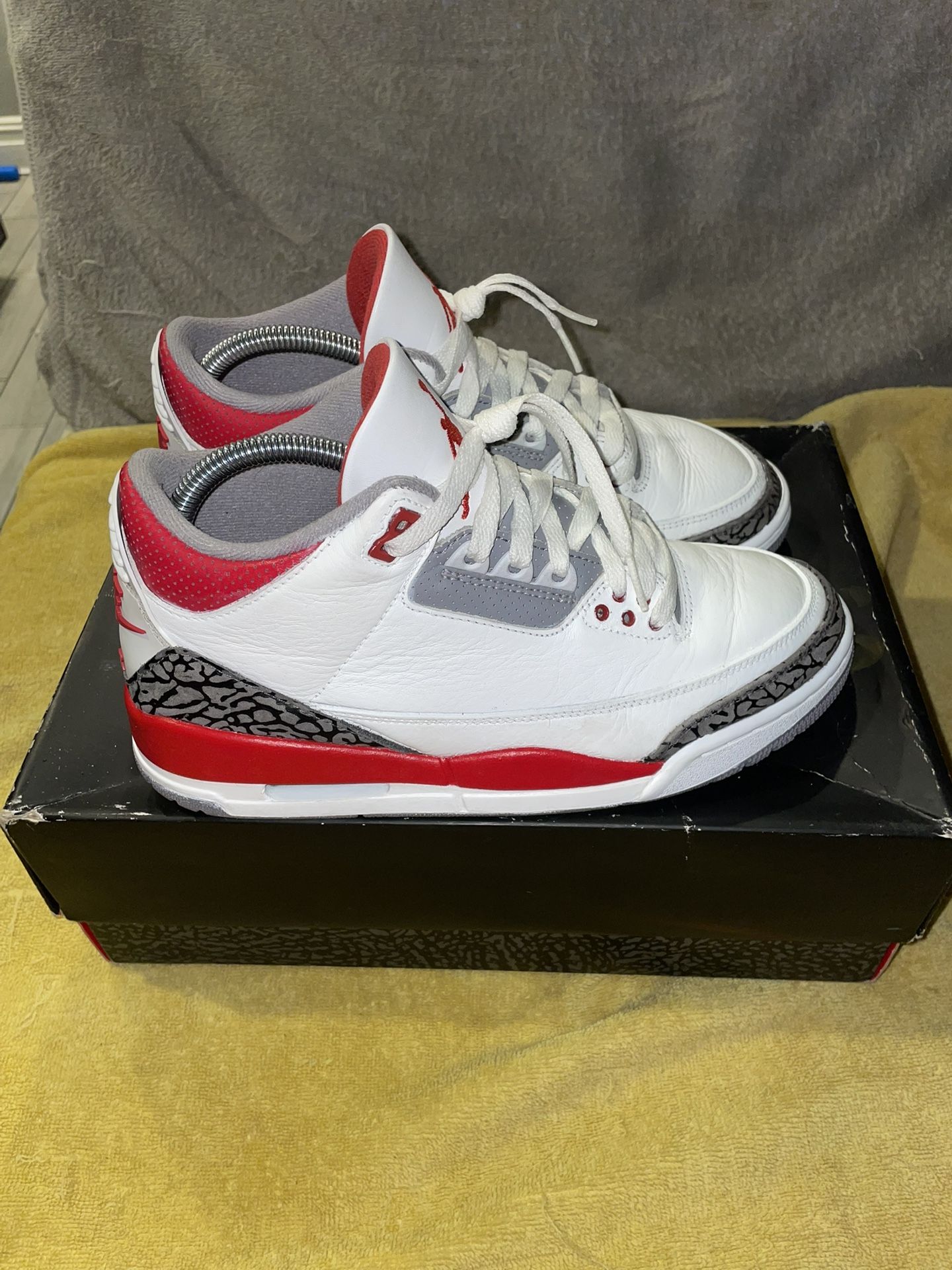 Jordan 3 Fire Red - photo 2