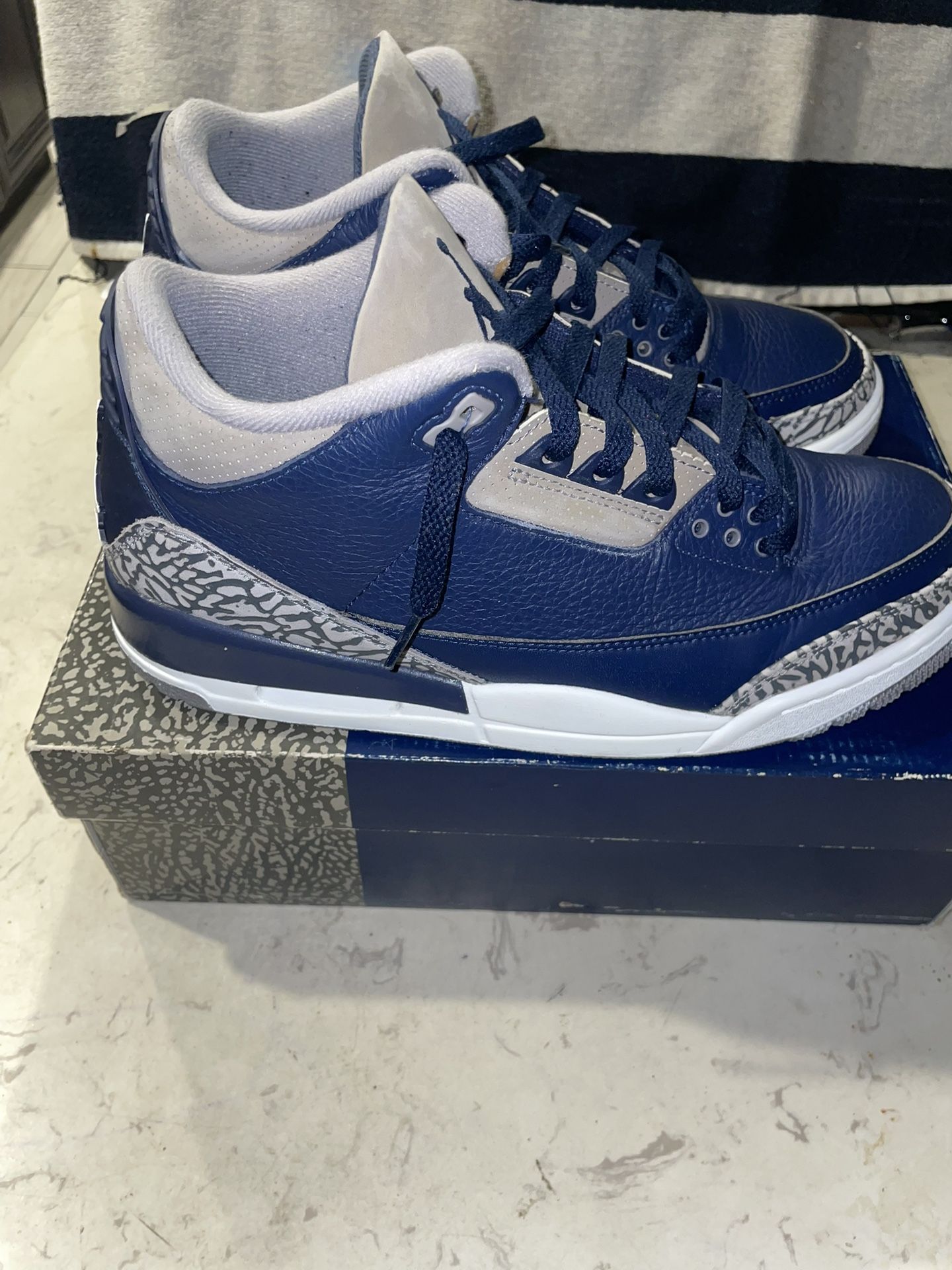 Jordan 3 Georgetown