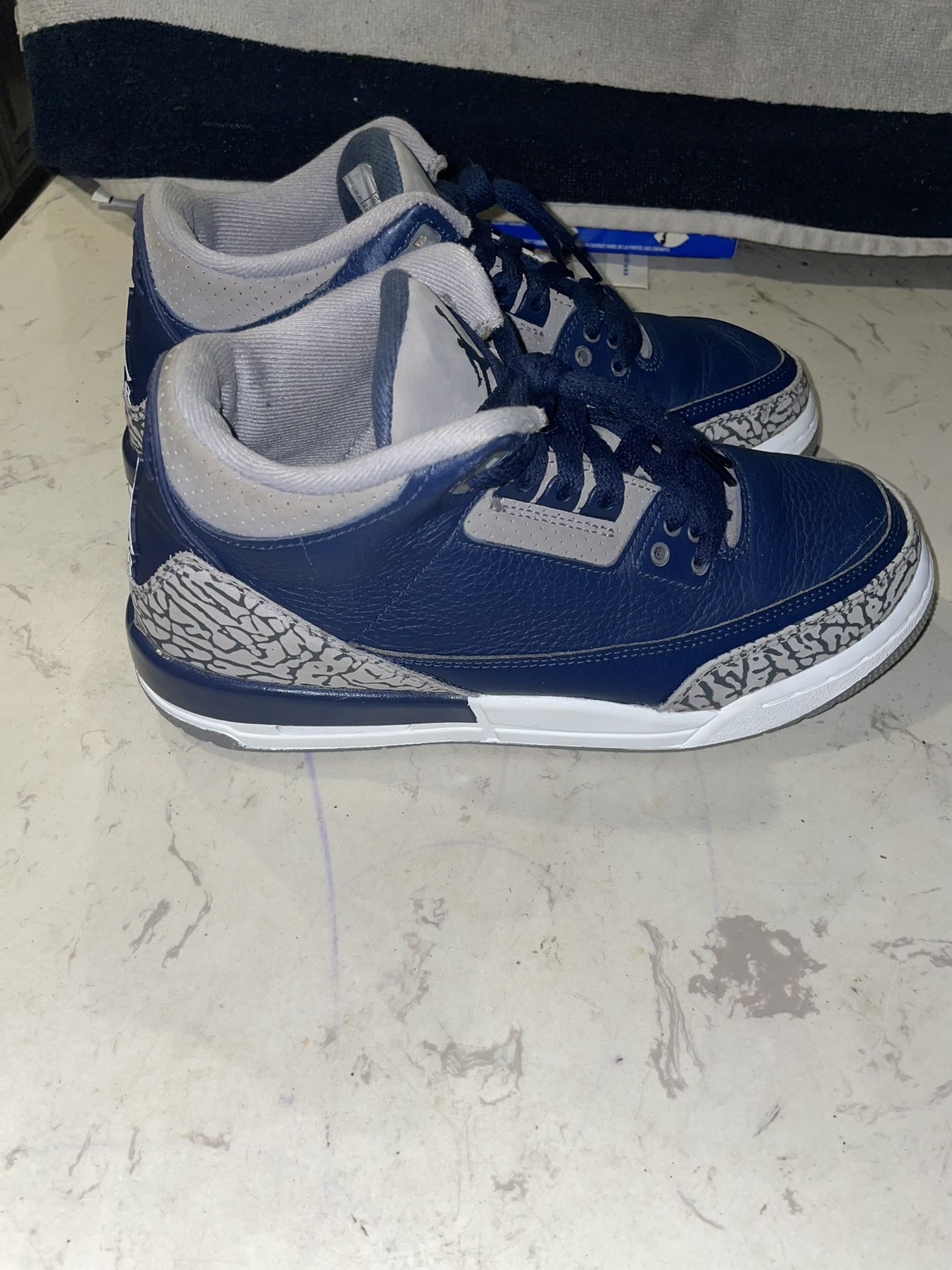 Jordan 3 Georgetown