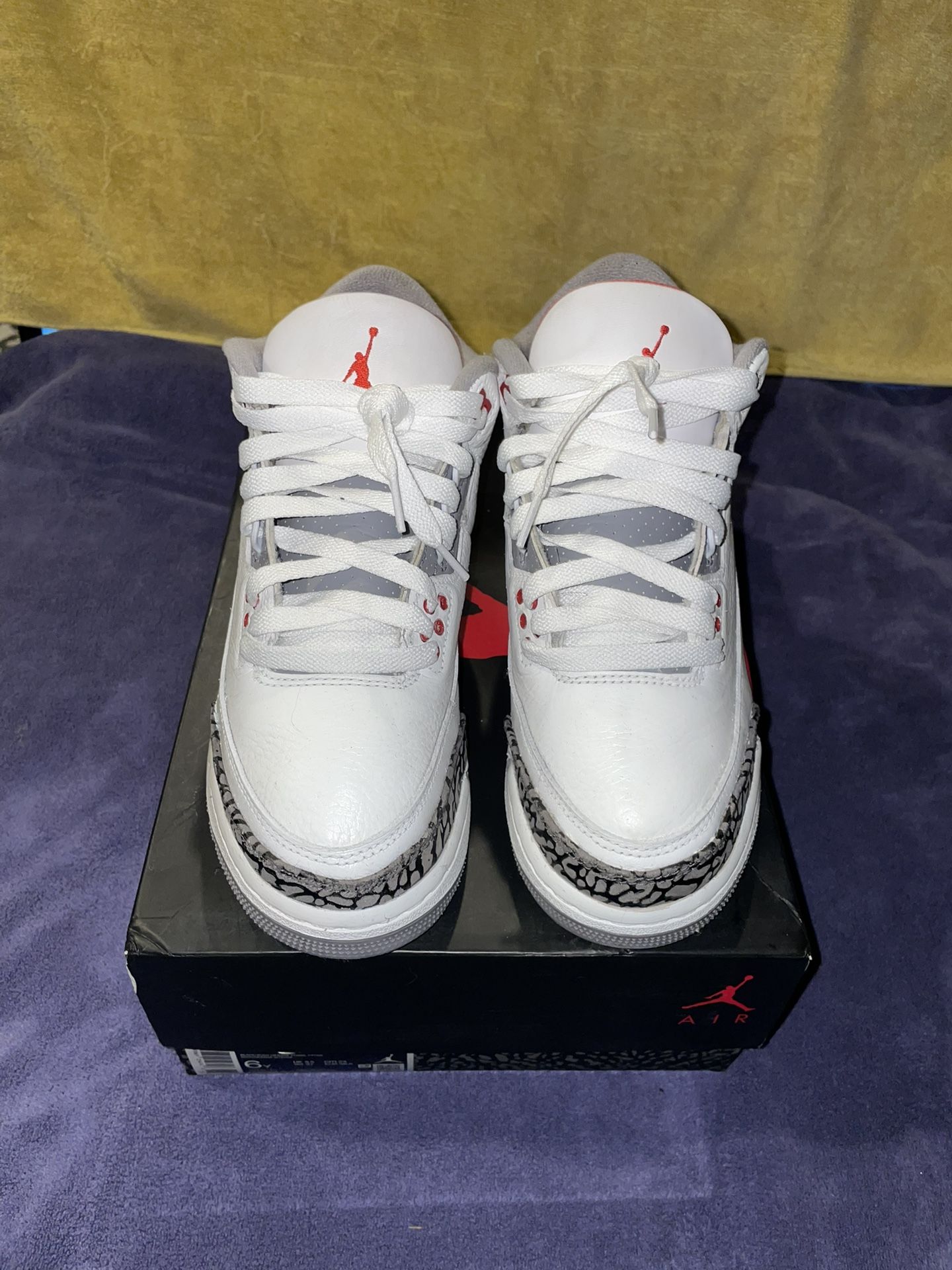 Jordan 3 Fire Red (2022) - Size 6Y