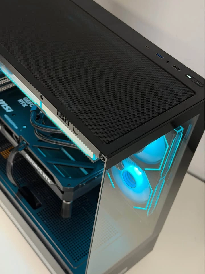 RTX 5070 TI | RYZEN 7 9700X | 32GB DDR5 | 2TB SSD GAMING PC - photo 5