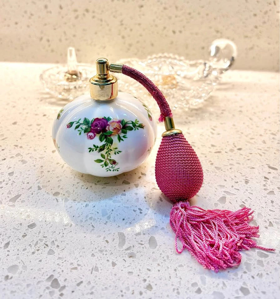RARE Royal Albert Old Country Roses vintage perfume atomizer - photo 3