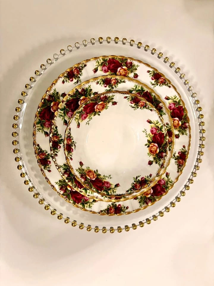 Royal Albert Old Country Roses 8’ Salad Plate