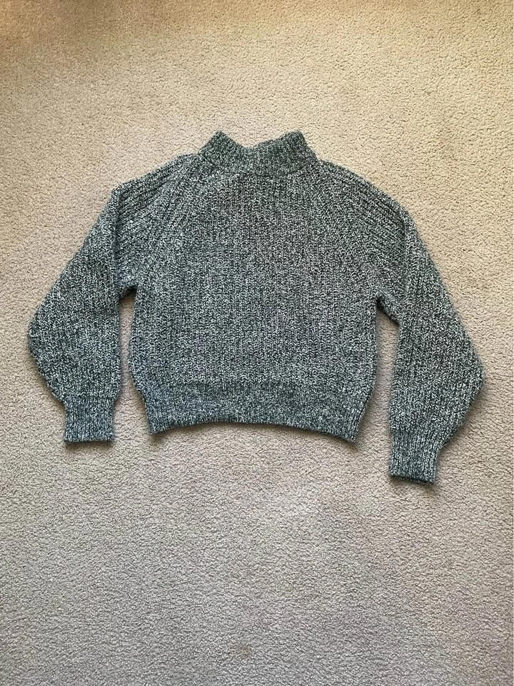 Universal Threads Knit Sweater - photo 4