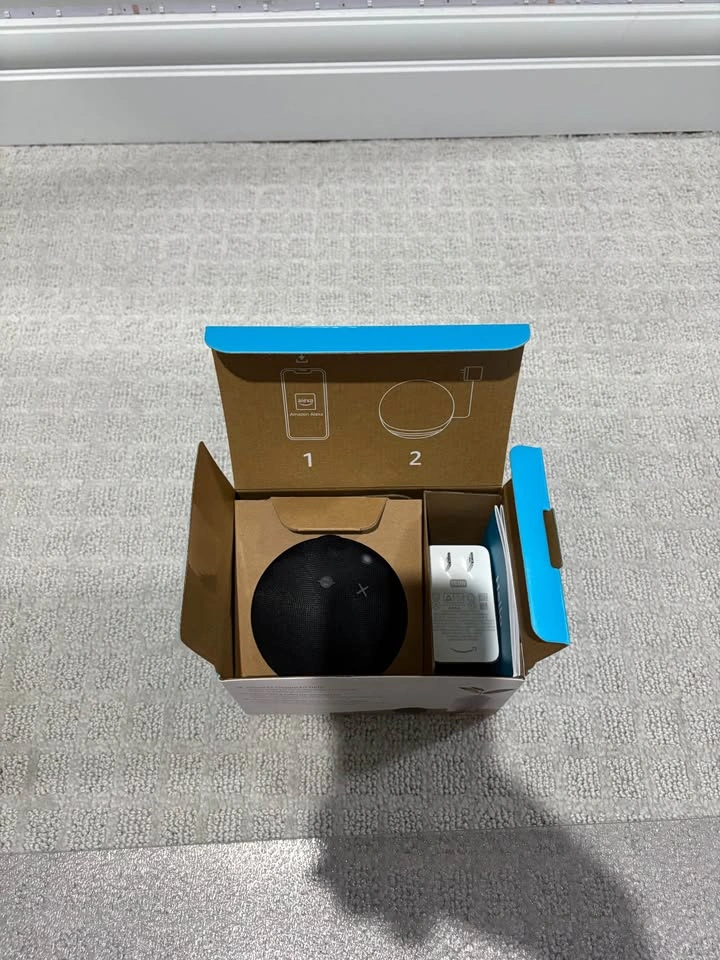 EchoDot (Amazon) - photo 2