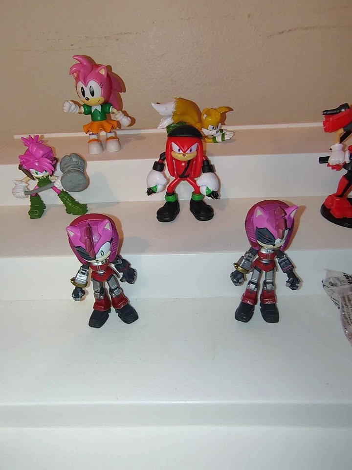 Sonic Toys Lot ( Price includes all ) - photo 4