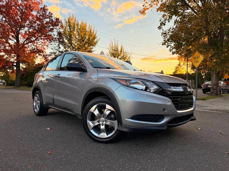2017 Honda HR-V LX Sport Utility 4D