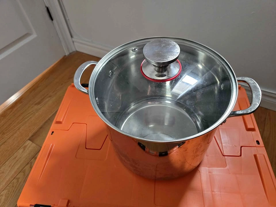 12 Quart Stainless Steel Stock Pot