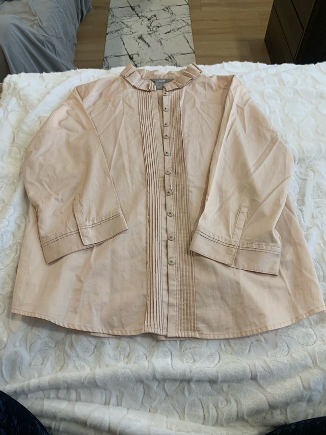 Joe Fresh Top - Size Large
