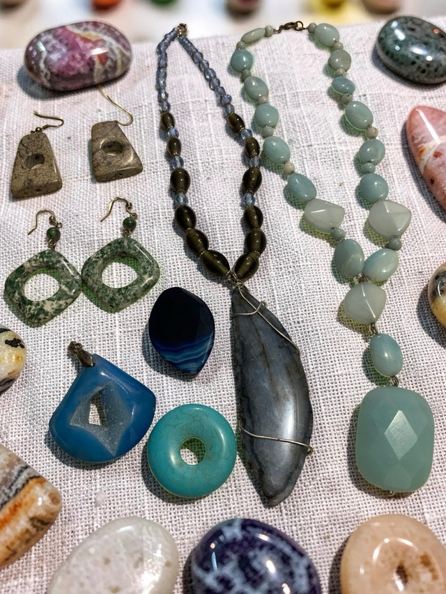 Assorted Jewelry Collection - Necklaces & Earrings - photo 2