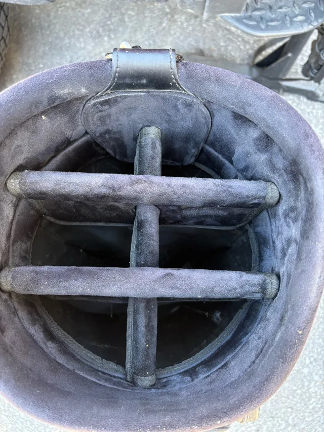 CLEVELAND TOUR GOLF BAG - LEATHER image indicator(5)