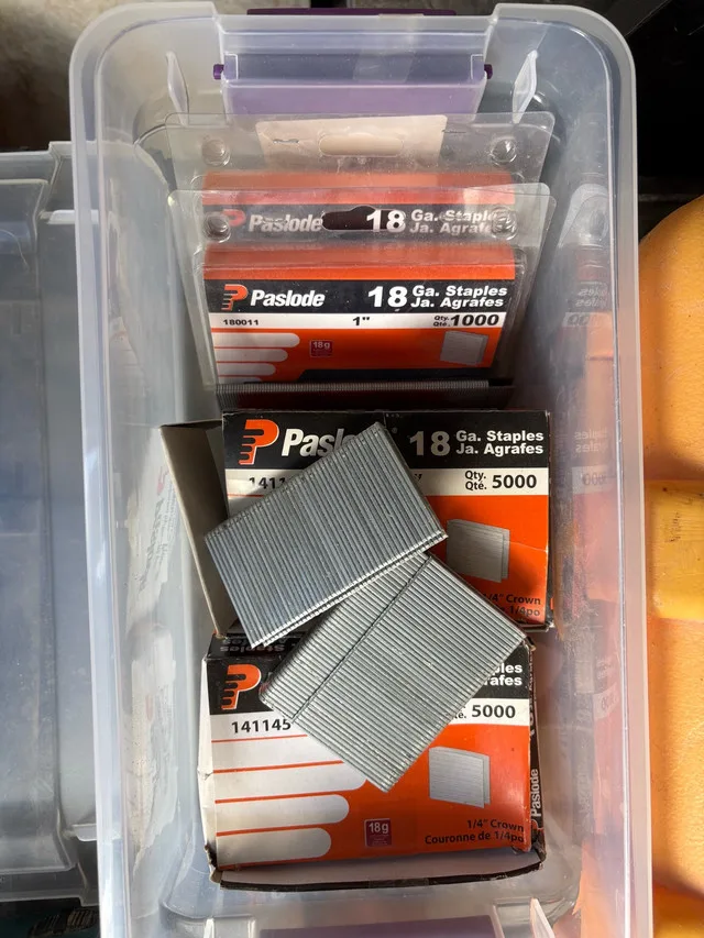 Paslode Staples - 18GA - 1/4-in Crown - 1 1/4-in image indicator(3)