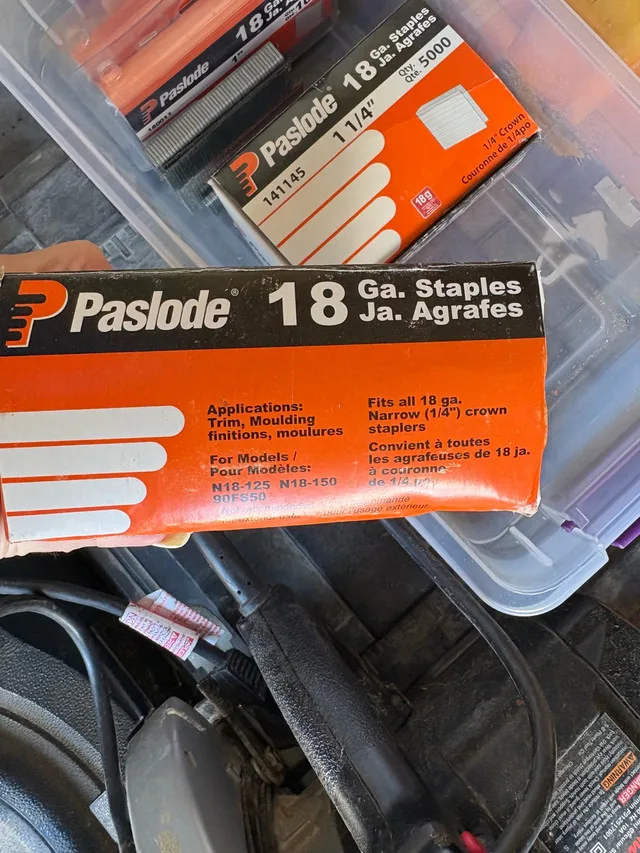 Paslode Staples - 18GA - 1/4-in Crown - 1 1/4-in image indicator(10)