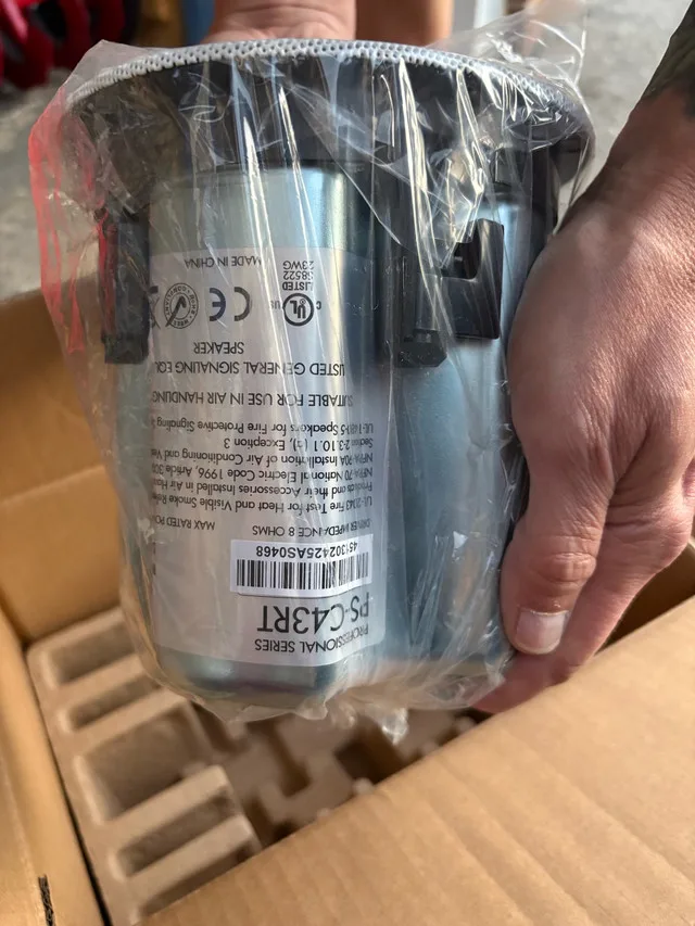 SONANCE 4” in-ceiling speaker - NEW IN BOX image indicator(3)