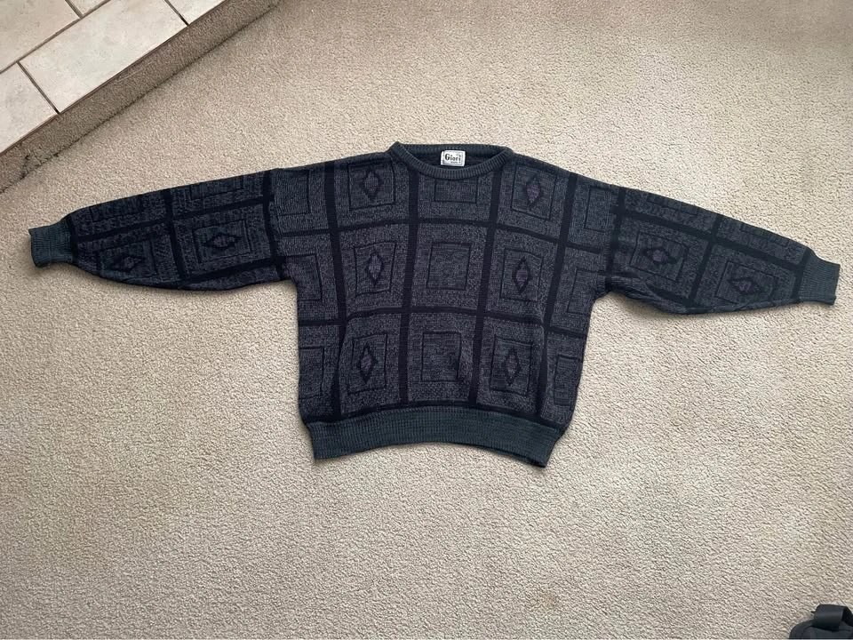 VINTAGE Gioni Designs Grandpa Sweater - photo 4