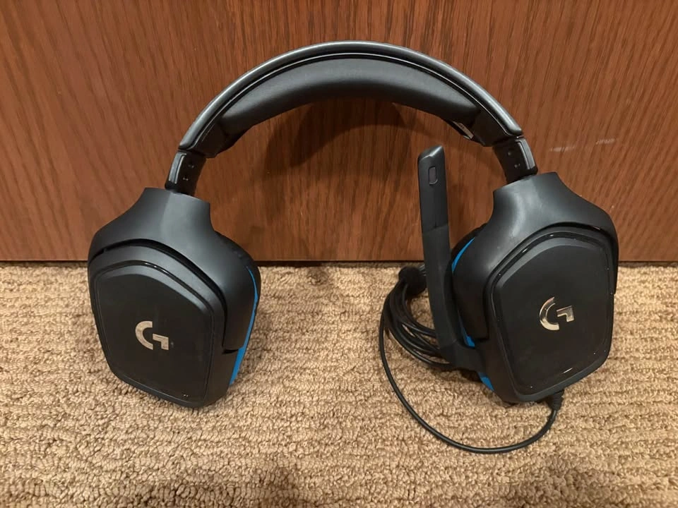 2x Logitech G432 Headsets - photo 2