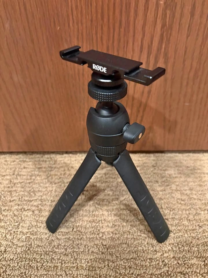 Rode Tripod 2 & DCS-1 Mount