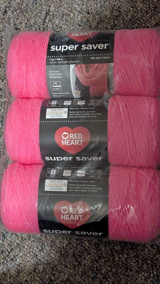 Red Heart Super Saver Yarn in Pretty' N Pink