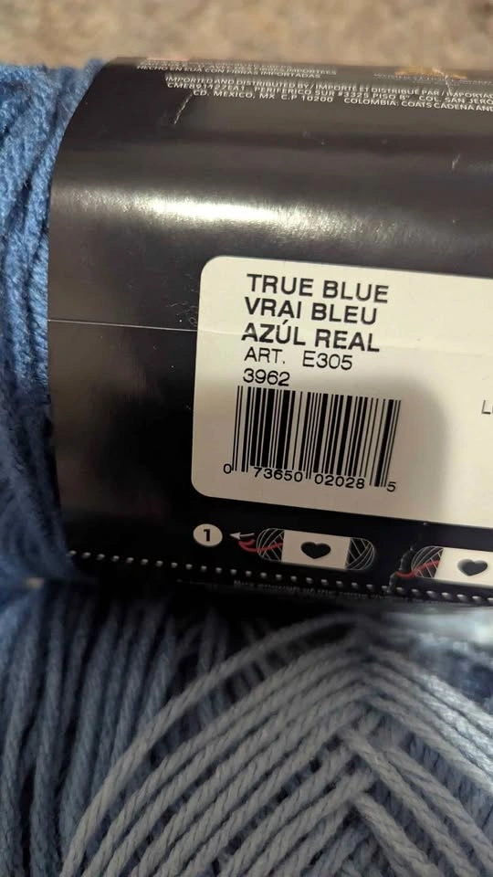 Red Heart Super Saver Ombre Yarn in True Blue - photo 2