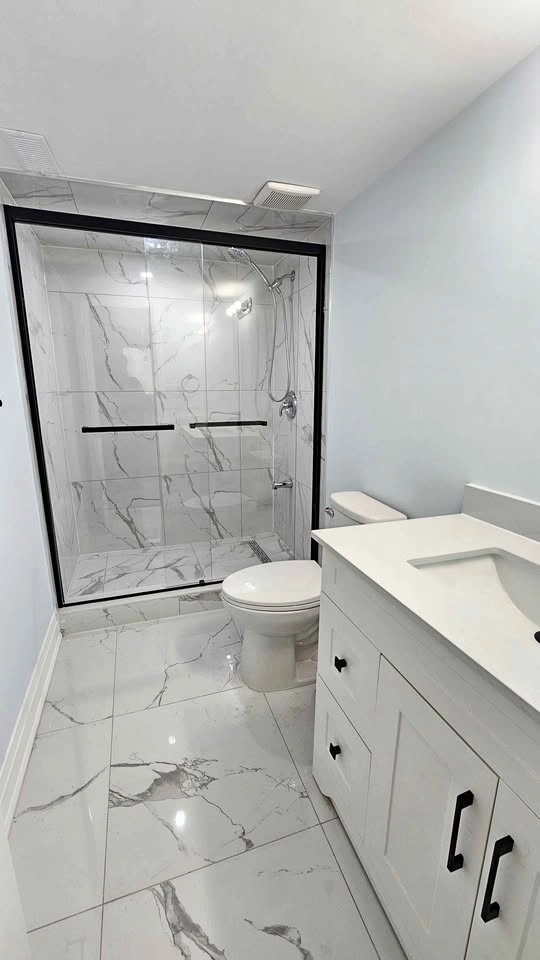 4 Beds 3 Baths - House