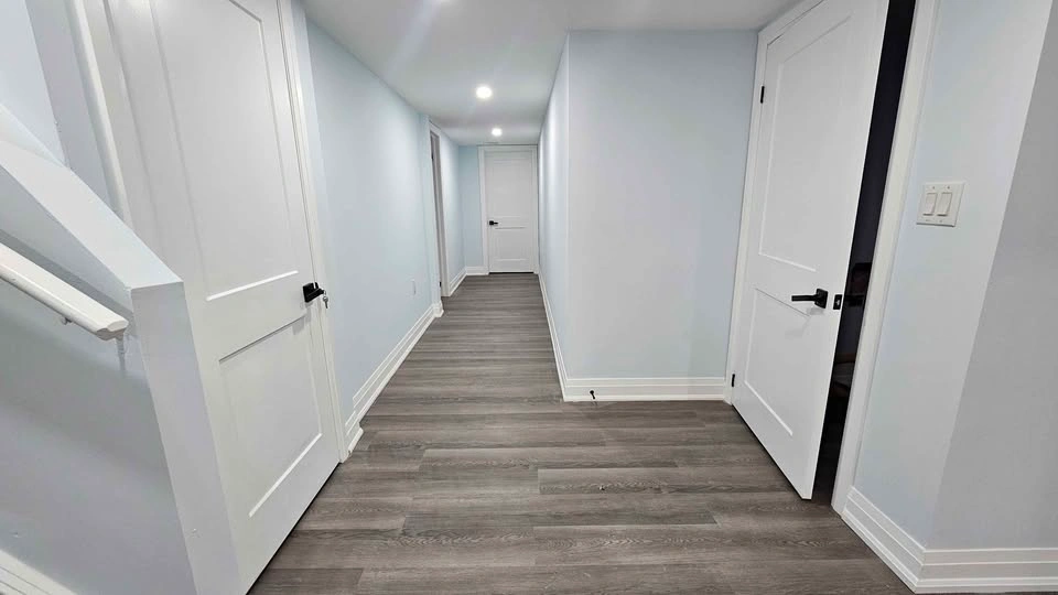 4 Beds 3 Baths - House - photo 3