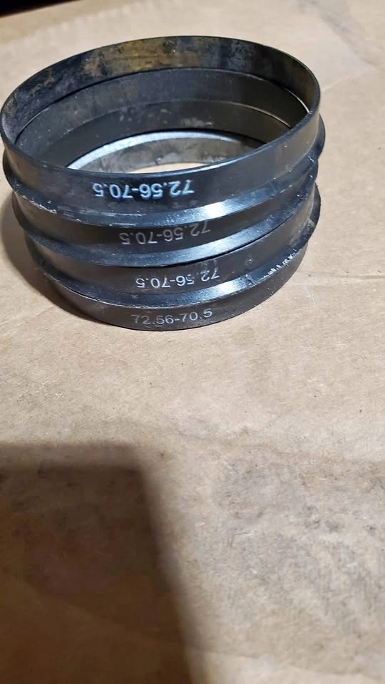 4 hub ring 72.6 to 70.5