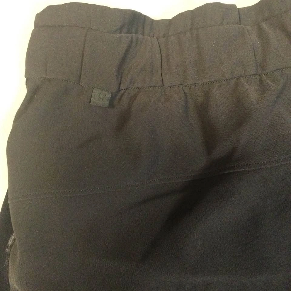 Lululemon Pants Size 8 - photo 3