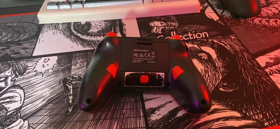 Power A Battery Powered Switch Controller with Two Back Buttons - photo 2
