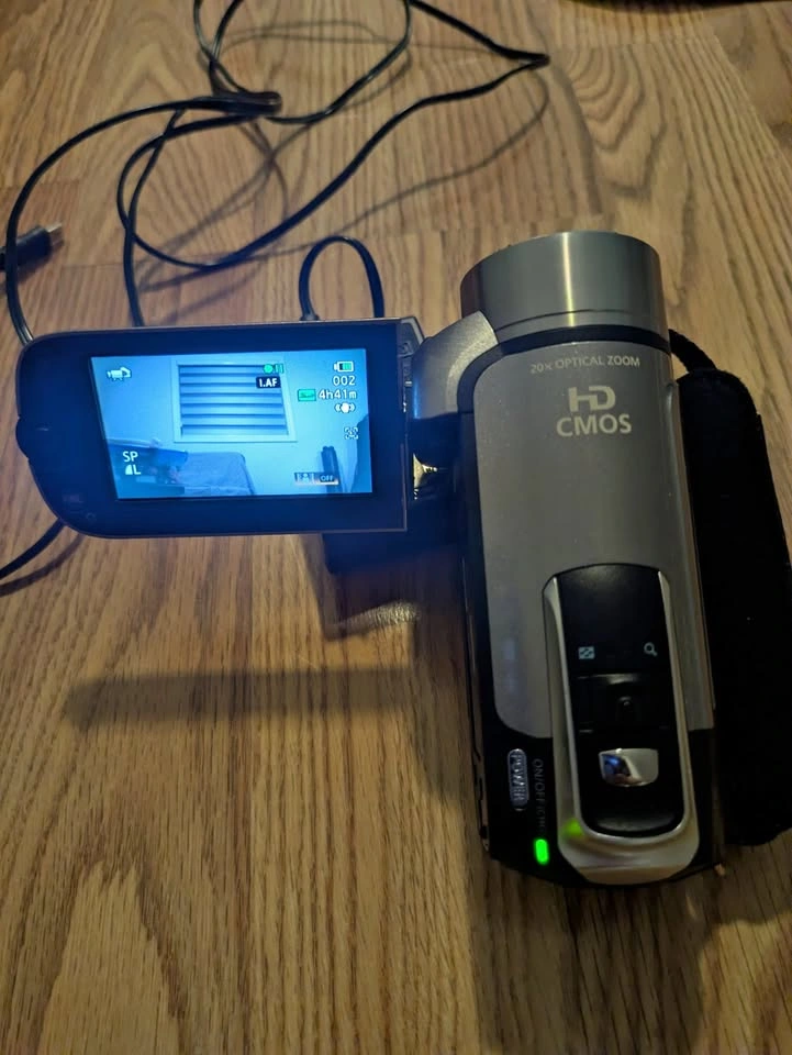 CANON VIXIA HF R100 HD Camcorder Grey