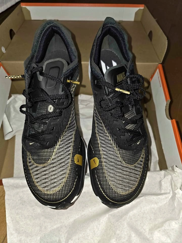Nike ZoomX Vaporfly Next% 2 Mens Size 9