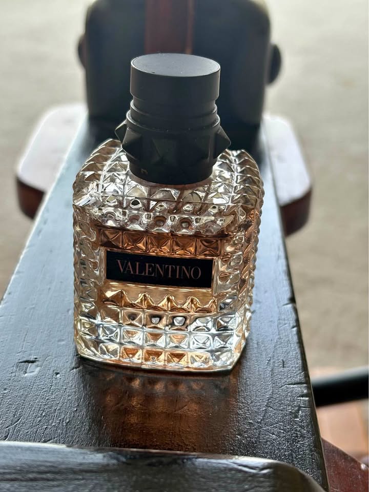 Valentino perfume