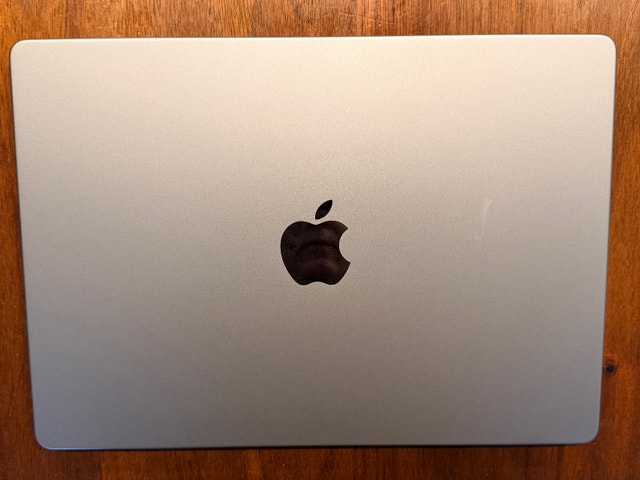 Apple MacBook Pro M1 Pro Chip - photo 4