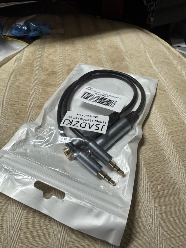 JSAZKJ 3.5mm Female to 6.35mm Male Stereo Audio Adapter Cable