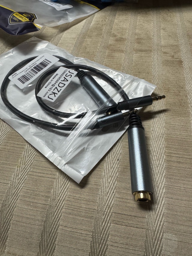 JSAZKJ 3.5mm Female to 6.35mm Male Stereo Audio Adapter Cable - photo 2