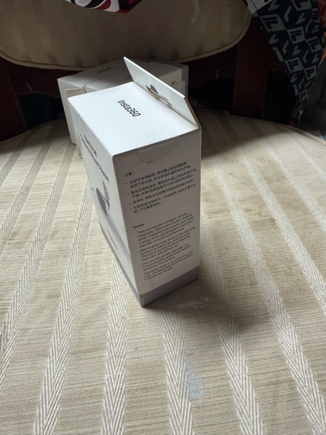 Insta360 Hard Hat Camera Mount Base - photo 2