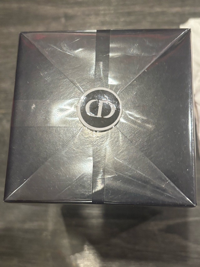 Dior Sauvage Elixir 100ml (brand new w/receipt) - photo 2