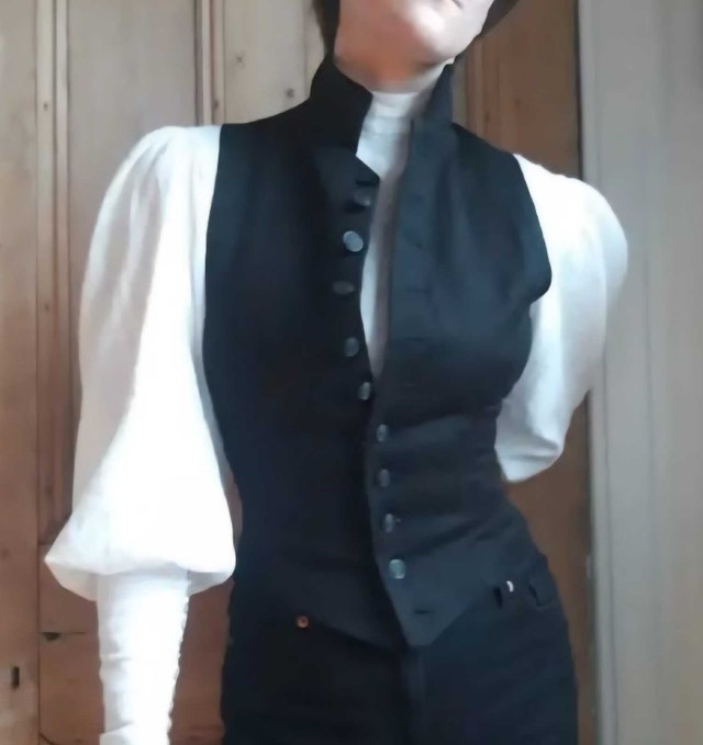 Tailor for women's waistcoat