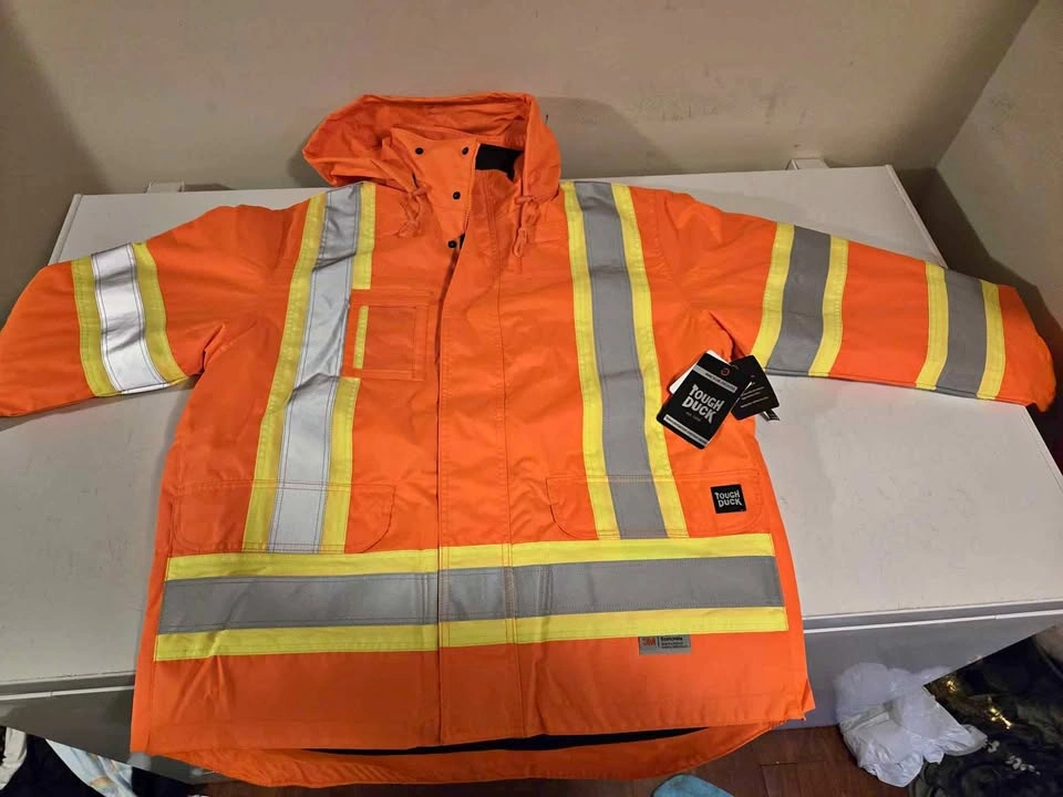 Brand New size L